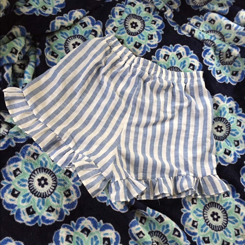 Zaful striped ruffled shorts